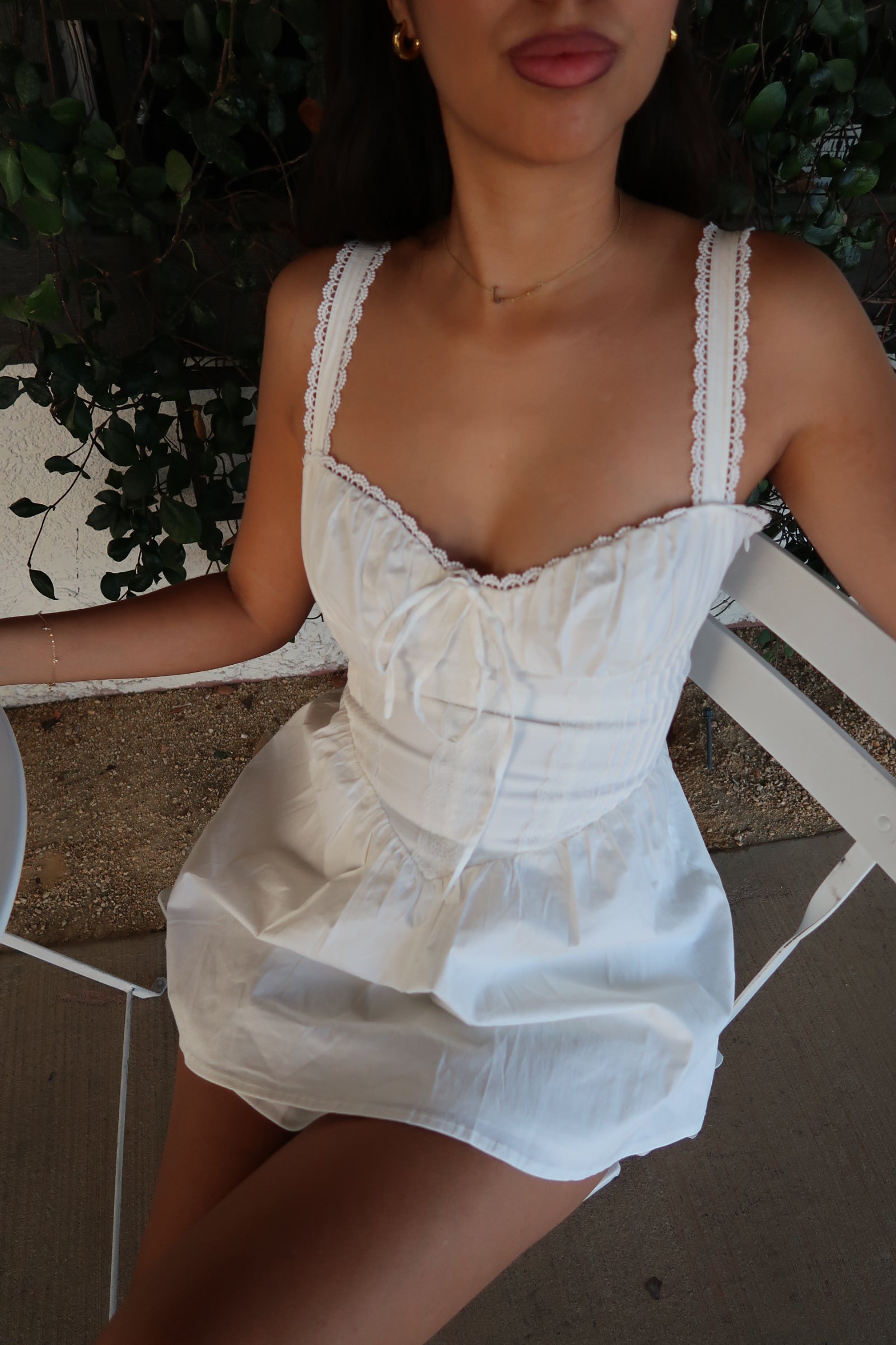 old fashioned vintage white dress Victorian white dress 86 Vintage